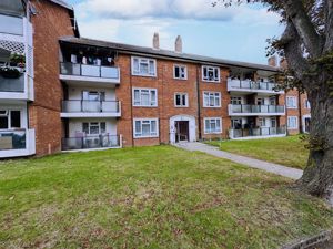 Photo 17- click for photo gallery